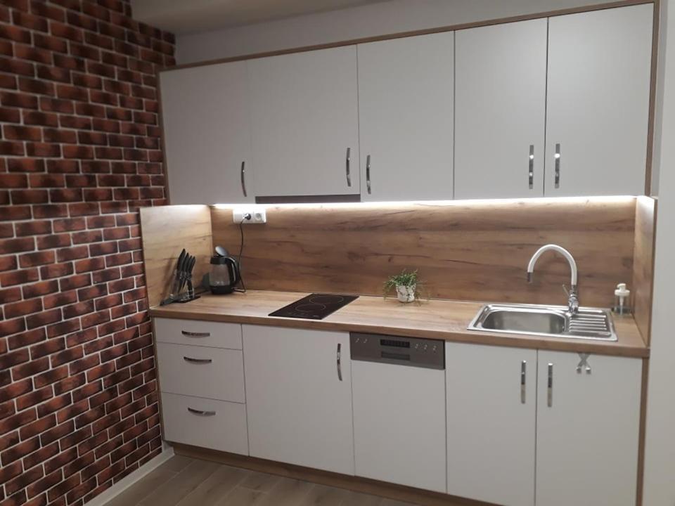 Apartmanovy Dum Na Kolonade Lednice Ngoại thất bức ảnh
