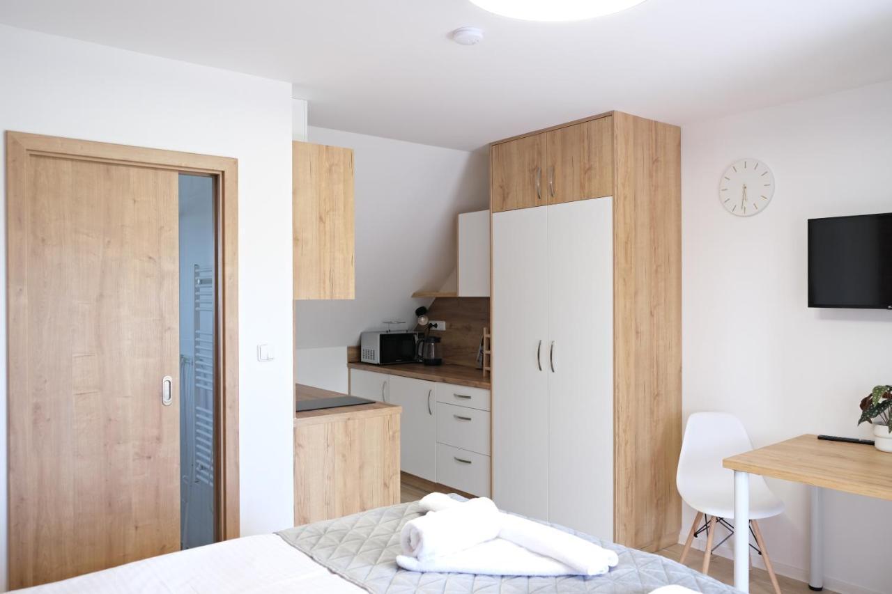 Apartmanovy Dum Na Kolonade Lednice Ngoại thất bức ảnh